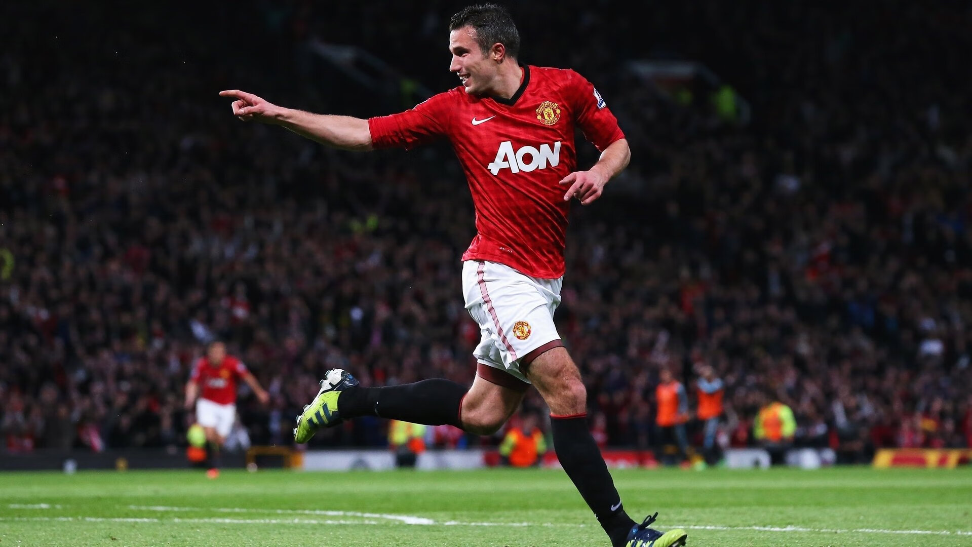 奥预赛中国足球迎战 球迷热议不减,2020足球奥预赛